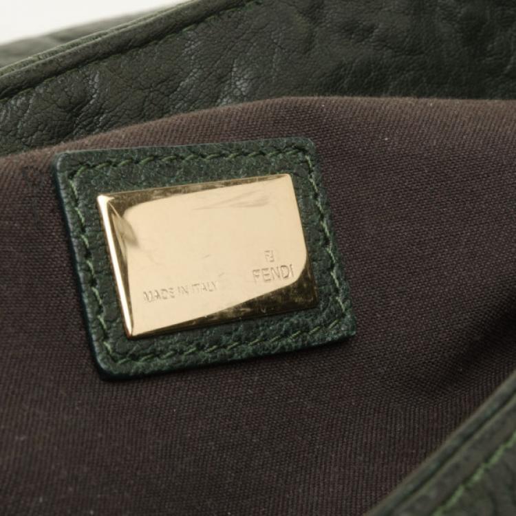 مملوكة مسبقًا Fendi Mia Leather Shoulder Bag