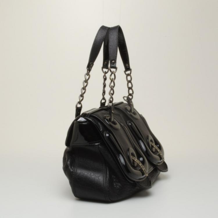 مملوكة مسبقًا Fendi Black Drummed Leather B Bag