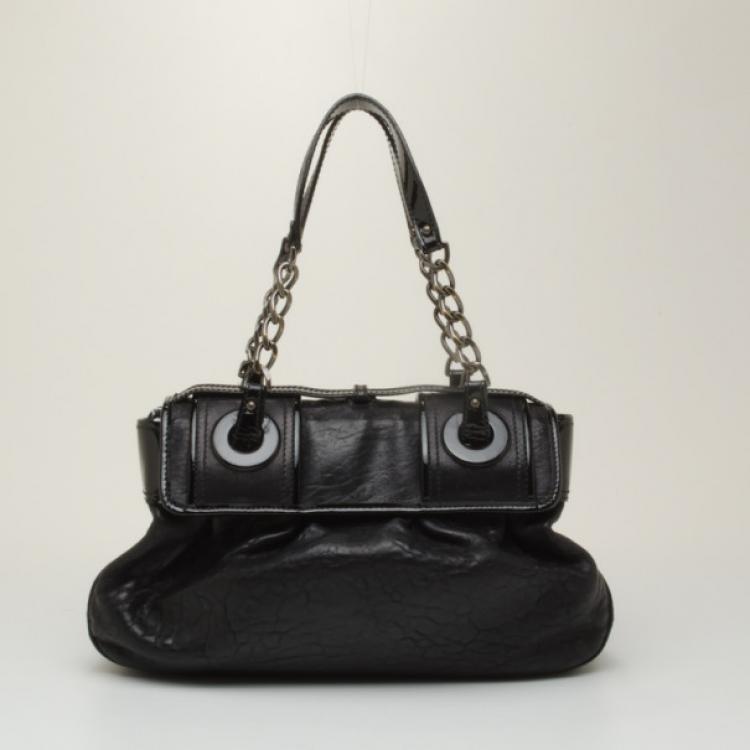 مملوكة مسبقًا Fendi Black Drummed Leather B Bag