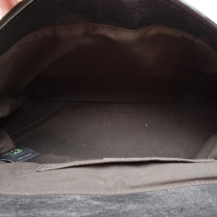 مملوكة مسبقًا Fendi Black Drummed Leather B Bag