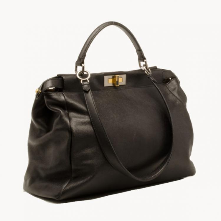 مملوكة مسبقًا Fendi Peek-a-Boo Large
