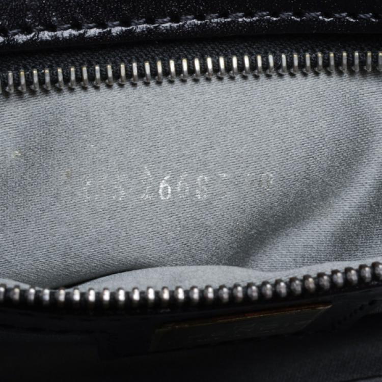 Pre Owned Fendi Fur Baguette Bag 