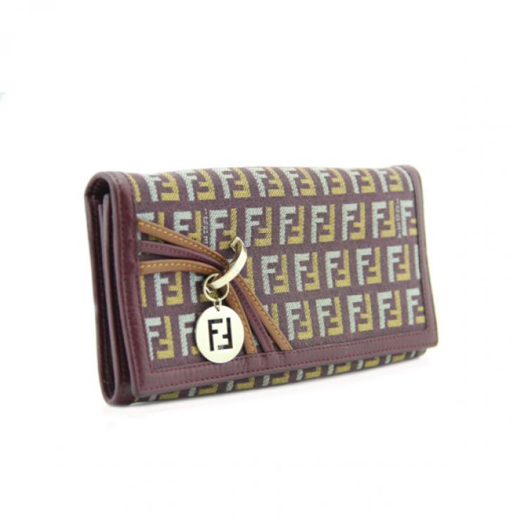 Pre Owned Fendi Zucca Wallet