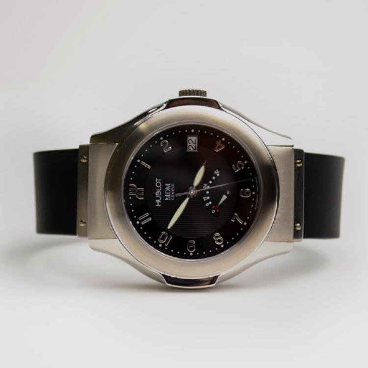 Pre Owned Hublot Black SS Rubber Reserve de Marche Womens Wristwatch 42 MM