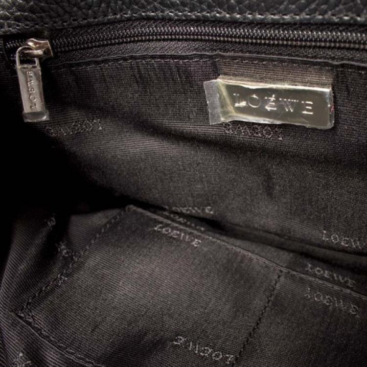 Pre Owned Loewe Black Leather Shoulder Bag