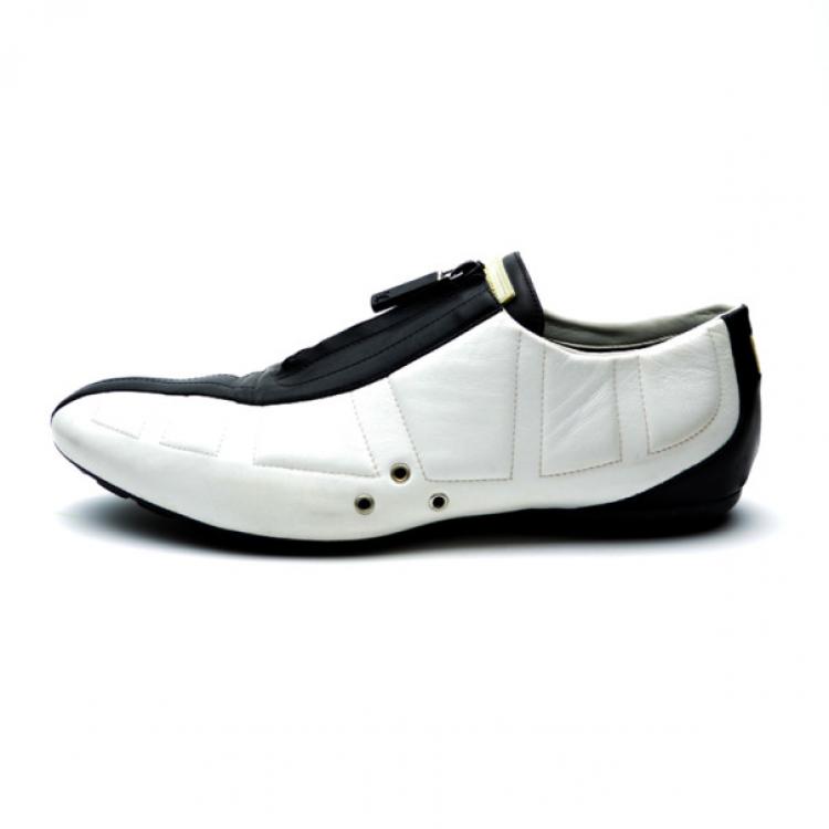 Pre Owned Louis Vuitton Black and White Sneakers size 43.5