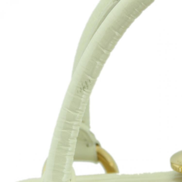 Pre Owned Marc Jacobs White Quilted Leather Stam Bag