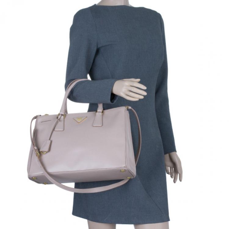 Pre Owned Prada Pink Saffiano Lux Double Zip Tote