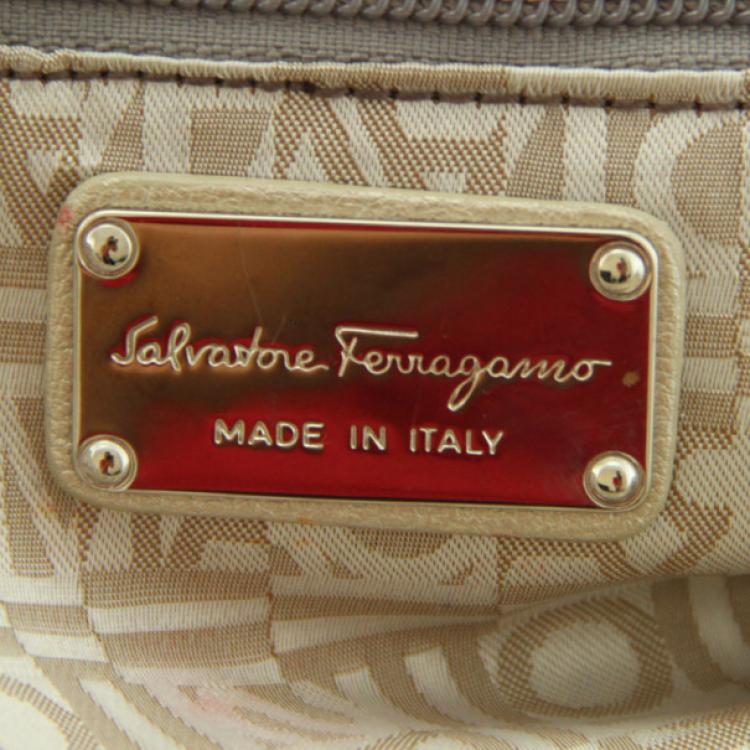 Pre Owned Salvatore Ferragamo Gancio Medit Tote