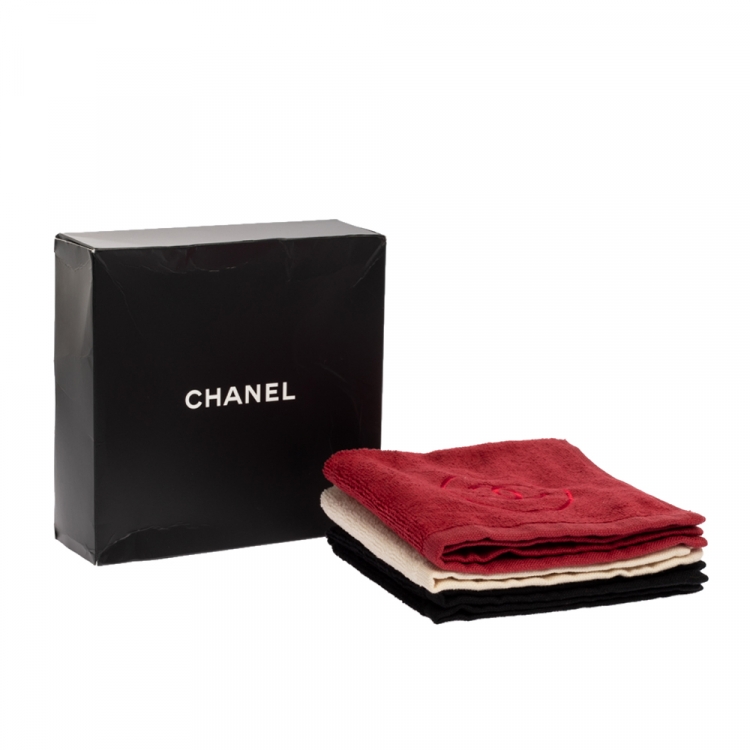 Pre Owned Chanel Beauté Cotton 3 Pc Hand Towel Set 