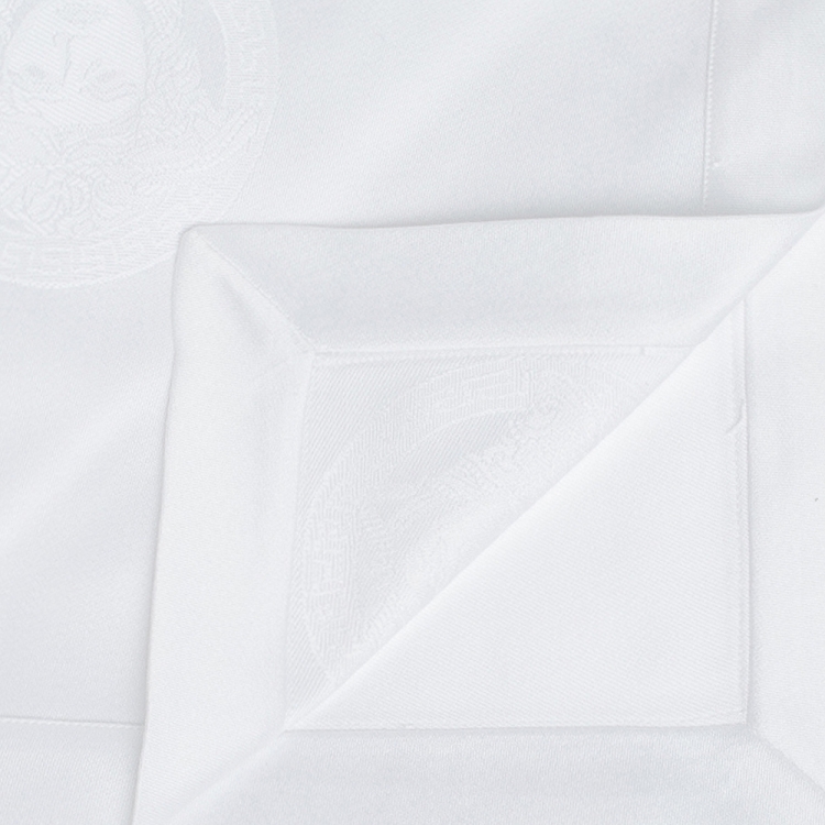 Pre Owned Gianni Versace Vintage White Medusa Pattern Placemat & Napkin Set