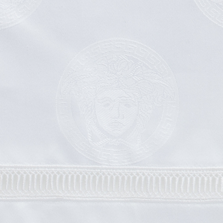 Pre Owned Gianni Versace Vintage White Medusa Pattern Placemat & Napkin Set