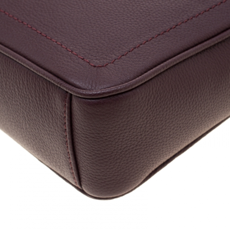 Pre Owned Aigner Maroon Leather Ava Crossbody Bag
