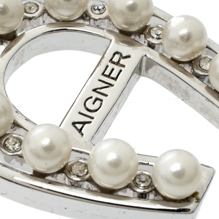مملوكة مسبقًا Aigner Horseshoe Crystal Faux pearl Silver Tone Pendant