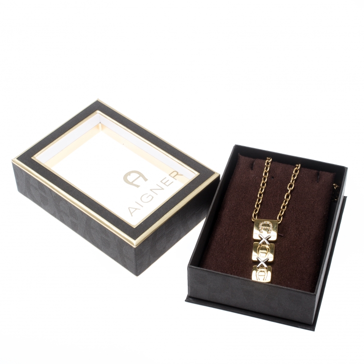 مملوكة مسبقًا Aigner Gold Plated Tiered Crystal Studded Plaque Pendant Necklace