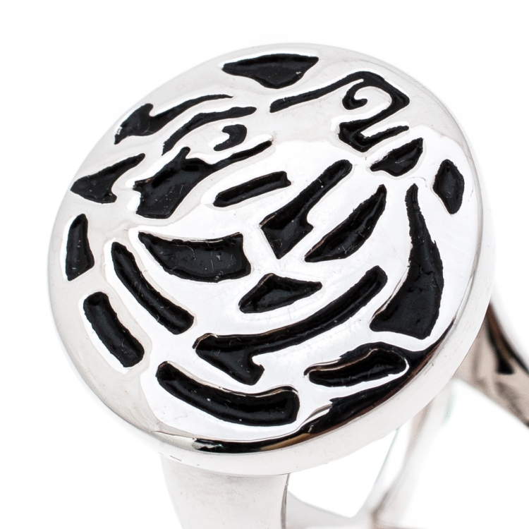 Pre Owned Aigner Silver Tone Horse Engraved Ring Size 54