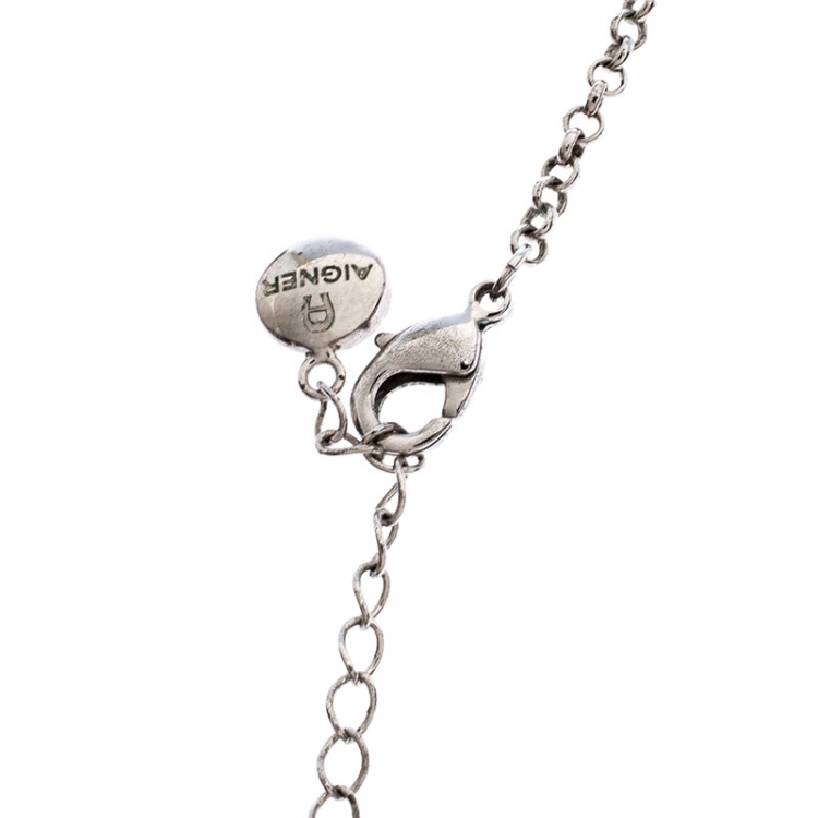 مملوكة مسبقًا Aigner Silver Tone Floral Crystal Pendant Necklace