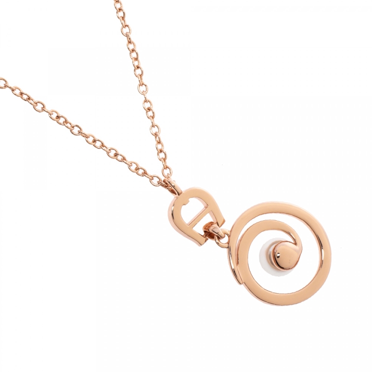 Pre Owned Aigner Crystal Faux Pearl Rose Gold Tone Earrings & Pendant Chain Set