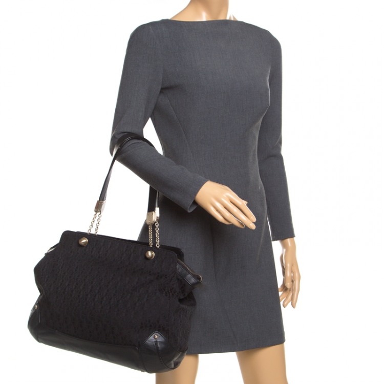 Pre Owned Aigner Black Signature Fabric and Leather Chain Tote