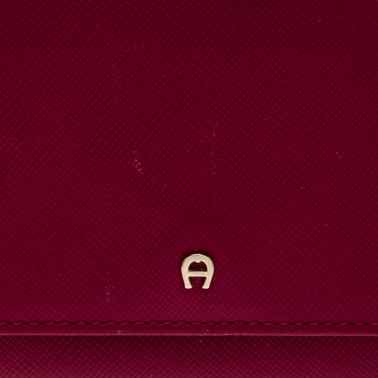 Pre Owned Aigner Magenta Leather Flap Continental Wallet