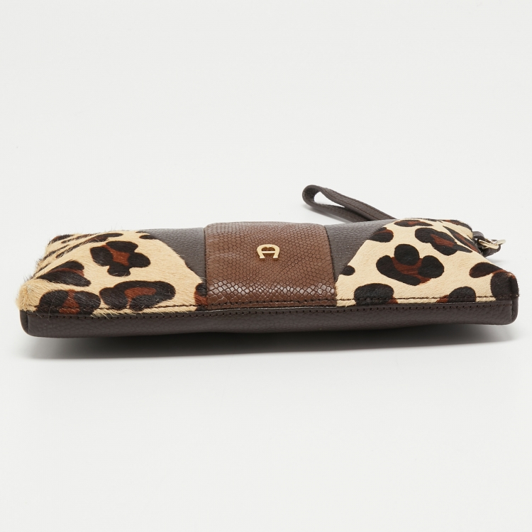 Pre Owned Aigner Brown/Beige Leopard Print Calfhair and Leather Zip Wristlet Pouch