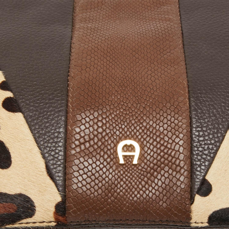 Pre Owned Aigner Brown/Beige Leopard Print Calfhair and Leather Zip Wristlet Pouch