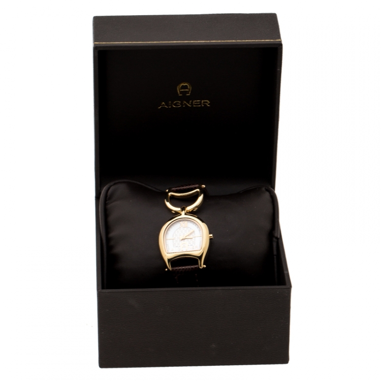 Pre Owned Aigner Mother of Pearl Yellow Gold Plated Stainless Steel Arte A32200 Women's Wristwatch 26 mm