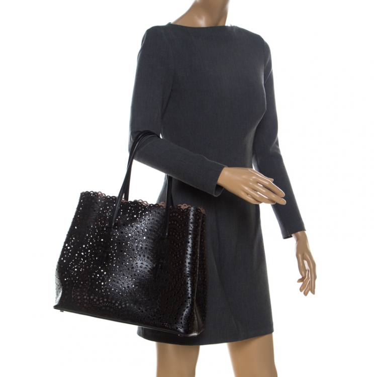 Pre Owned Alaia Black Leather Laser Cut Mina Tote