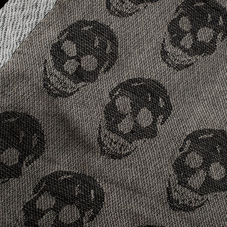 Pre Owned Alexander McQueen Beige Skull Pattern Kefia Triangle Scarf