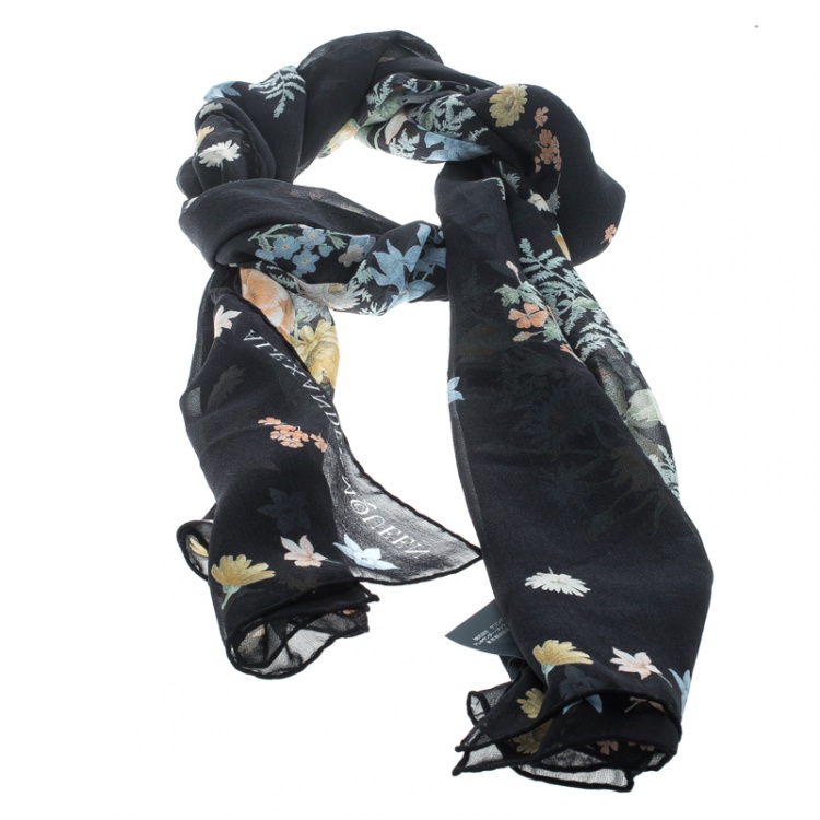 Pre Owned Alexander McQueen Black Island Bouquet Print Silk Scarf