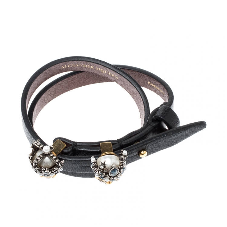 Pre Owned Alexander McQueen King Queen Skull Embellished Black Leather Double Wrap Bracelet