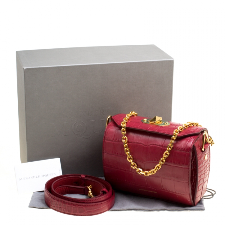 Pre Owned Alexander McQueen Red Croc Embossed Leather Box Shoulder Bag 