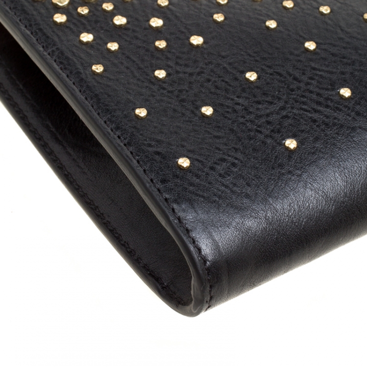 Pre Owned Alexander McQueen Black Leather Studded Skull Knuckle Clutch