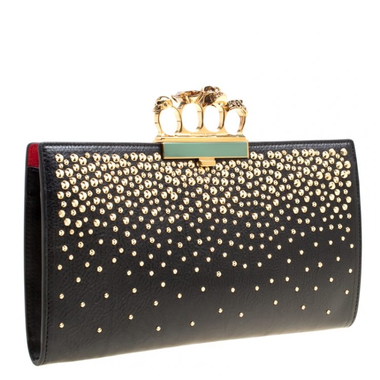 Pre Owned Alexander McQueen Black Leather Studded Skull Knuckle Clutch