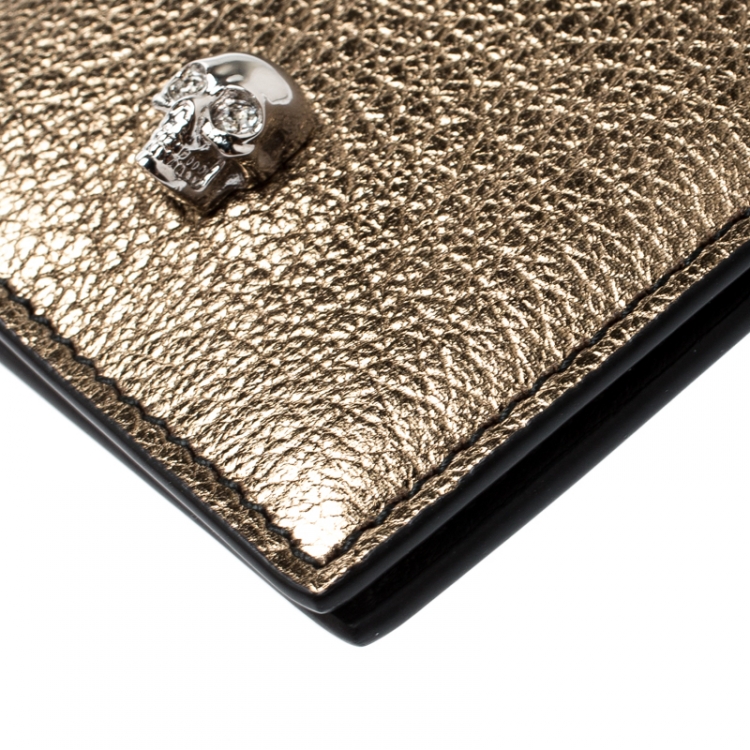 Pre Owned Alexander McQueen Metallic Gold Leather Skull Bifold Card Holder 
