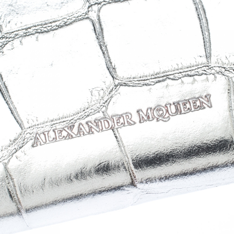 Pre Owned Alexander McQueen Silver Croc Embossed Leather Business Card Holder