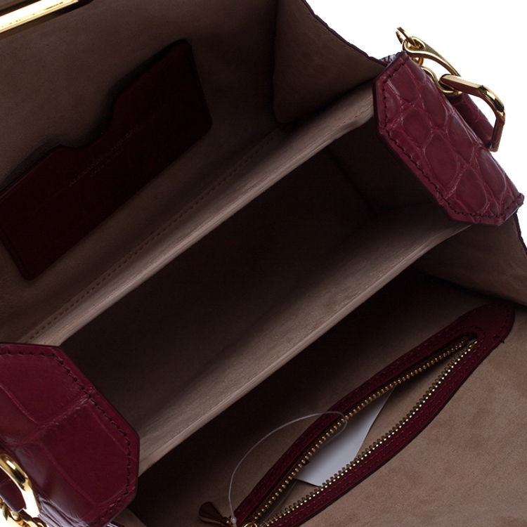 Pre Owned Alexander McQueen Red Croc Embossed Leather Box Shoulder Bag 