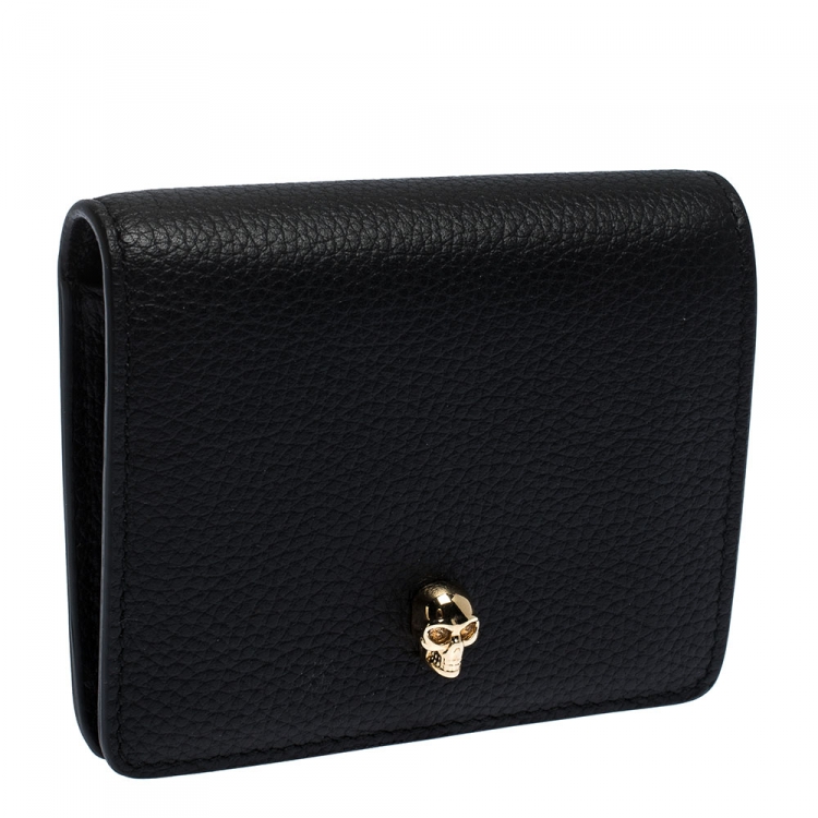 Pre Owned Alexander McQueen Black Leather Skull Bifold Wallet