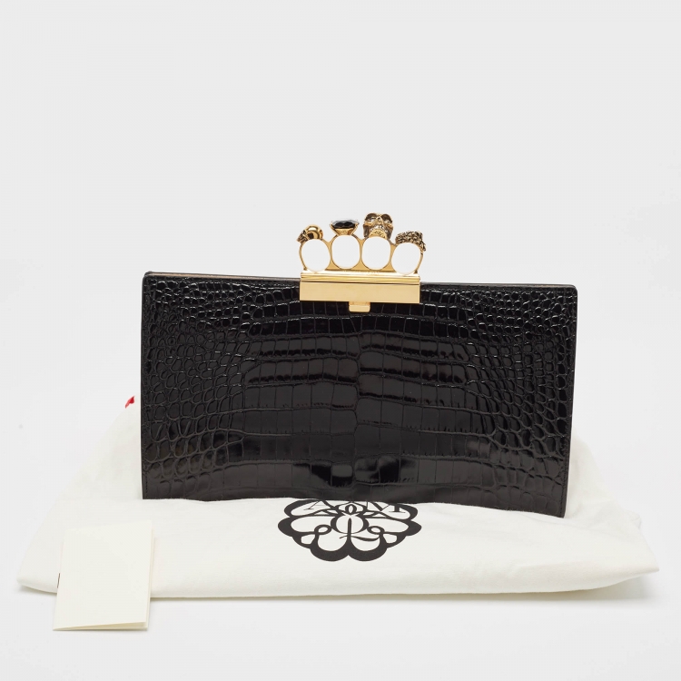 Pre Owned Alexander McQueen Black Croc Embossed Glossy Leather Knuckle Clutch