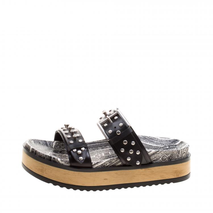 مملوكة مسبقًا Alexander McQueen Black Studded Leather Paisley Platform Slides Size 38