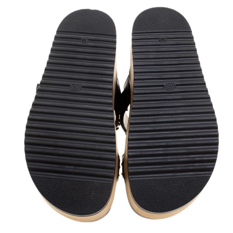 مملوكة مسبقًا Alexander McQueen Black Studded Leather Paisley Platform Slides Size 38