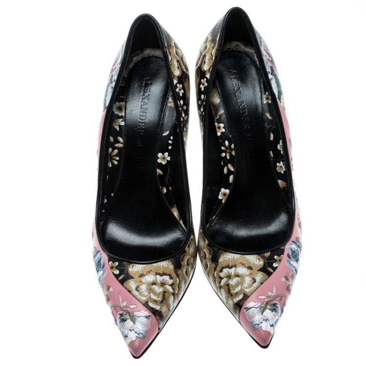 Pre Owned Alexander McQueen Multicolor Floral Print Patch and Embroidered Leather Pointed Toe Pumps Size 37