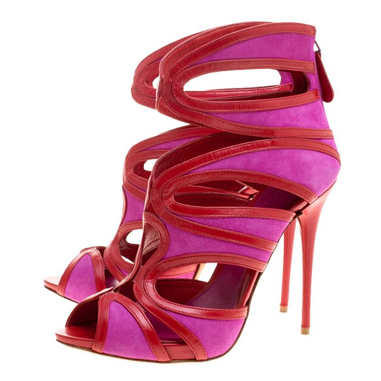 مملوكة مسبقًا Alexander McQueen Two Tone Suede and Leather Cut Out Peep Toe Sandals Size 38.5
