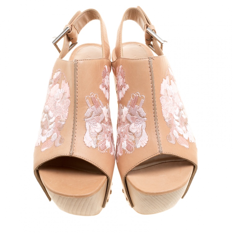 Pre Owned Alexander McQueen Peach Leather Embroidered Slingback Wooden Clogs Size 39