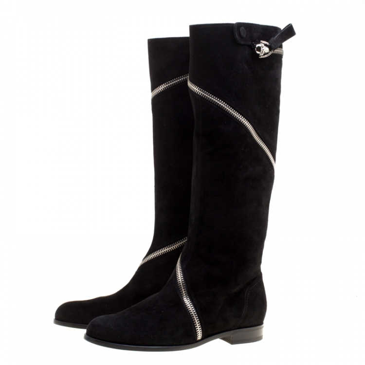 مملوكة مسبقًا Alexander McQueen Black Suede Spiral Zip Knee Length Boots Size 41