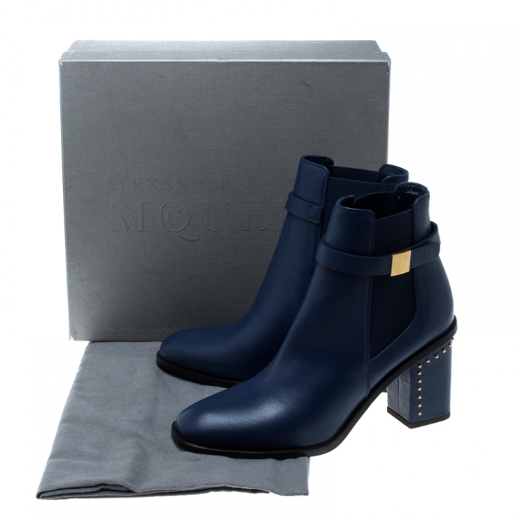 Pre Owned Alexander McQueen Midnight Blue Leather Studded Heel Ankle Boots Size 39