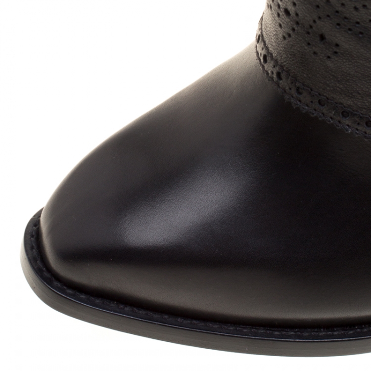مملوكة مسبقًا Alexander McQueen Black Perforated Leather Mid Calf Boots Size 38.5