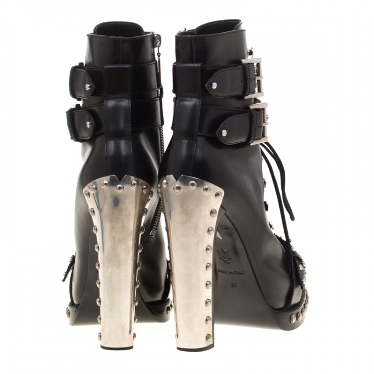 Pre Owned Alexander McQueen Black Leather Studded Armour Heel Platform Ankle Boots Size 39