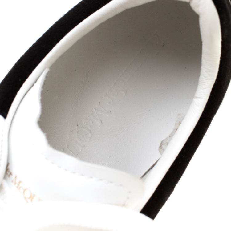 Pre Owned Alexander McQueen White Leather And Black Suede Larry Low Top Sneakers Size 37.5