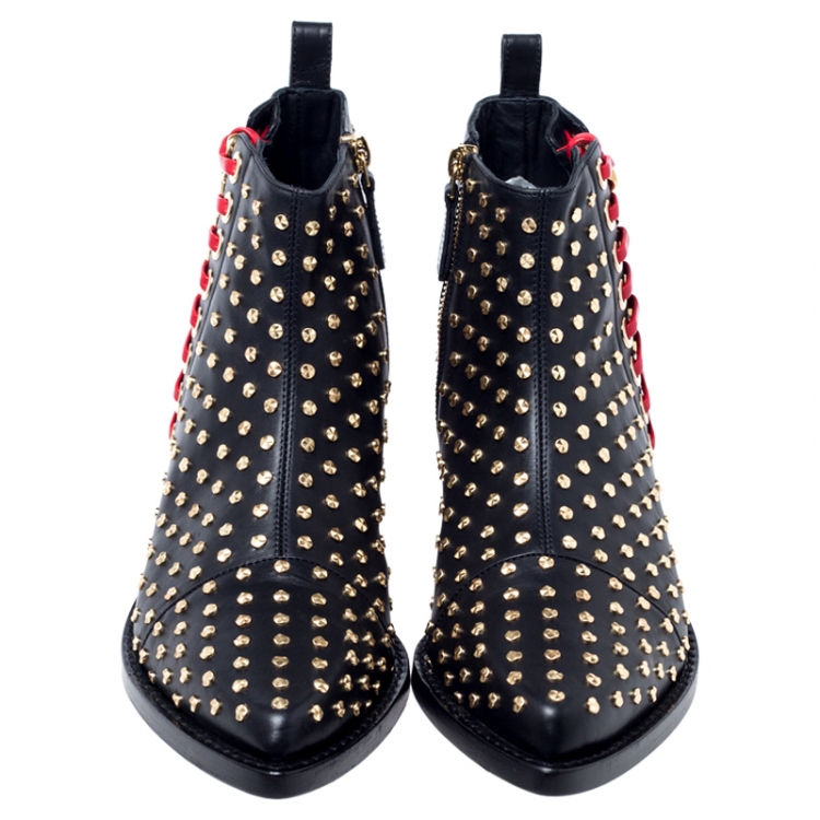 مملوكة مسبقًا Alexander McQueen Black Leather Studded Chain Detail Pointed Toe Ankle Boots Size 39